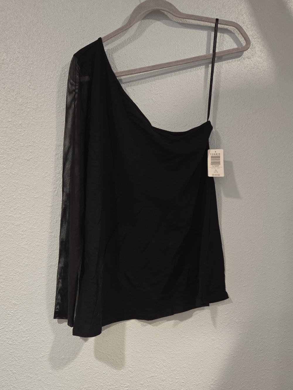 One-Shoulder Black Top